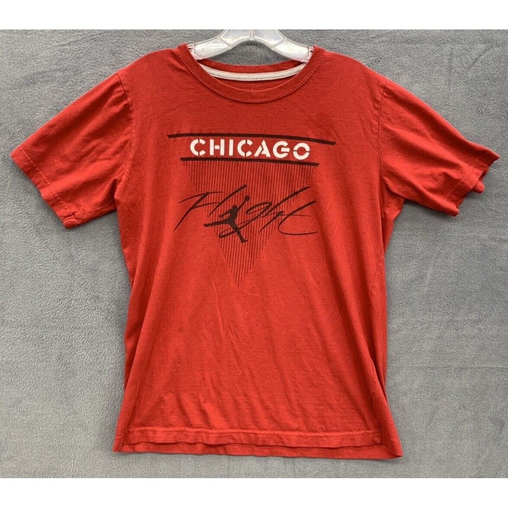 Air Jordan Graphic Tee Youth XL Red Chicago FLIGHT Logo Short Sleeve T-Shirt